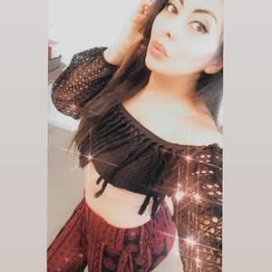 Meet your Posher, Ana